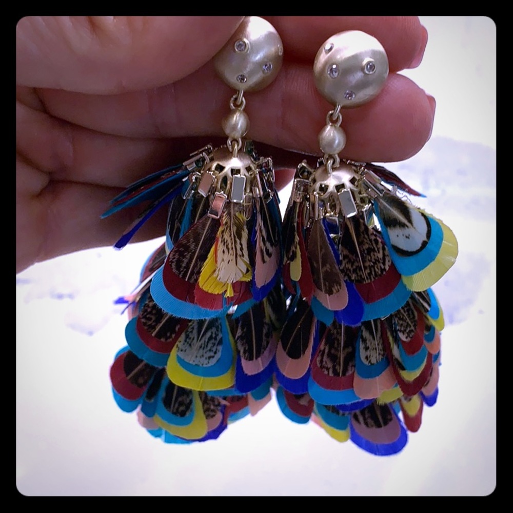 Kendra Scott feather earrings